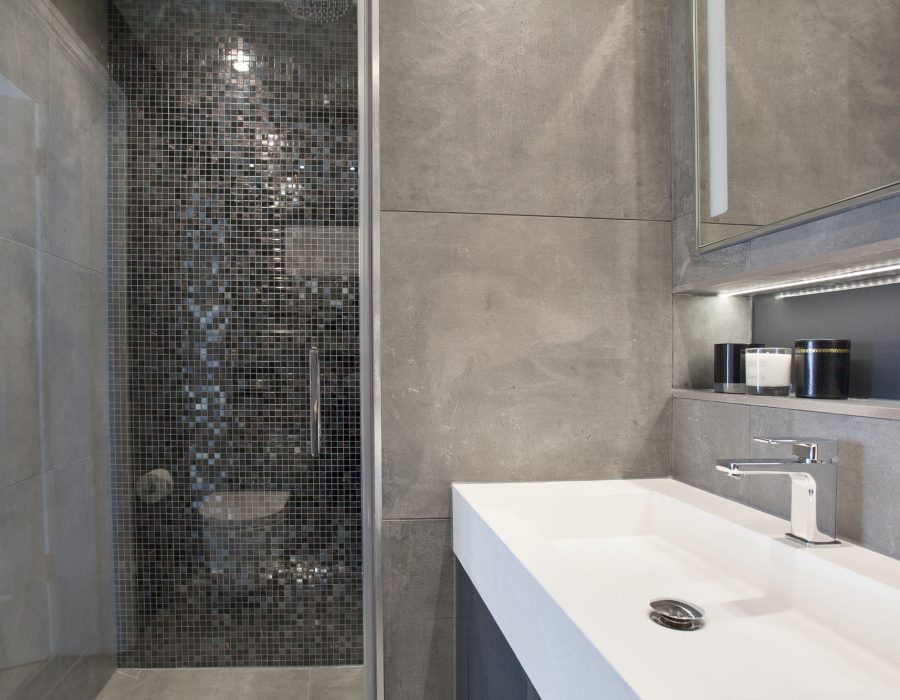 Image: Double basin bespoke vanity with mosaiced wetroom